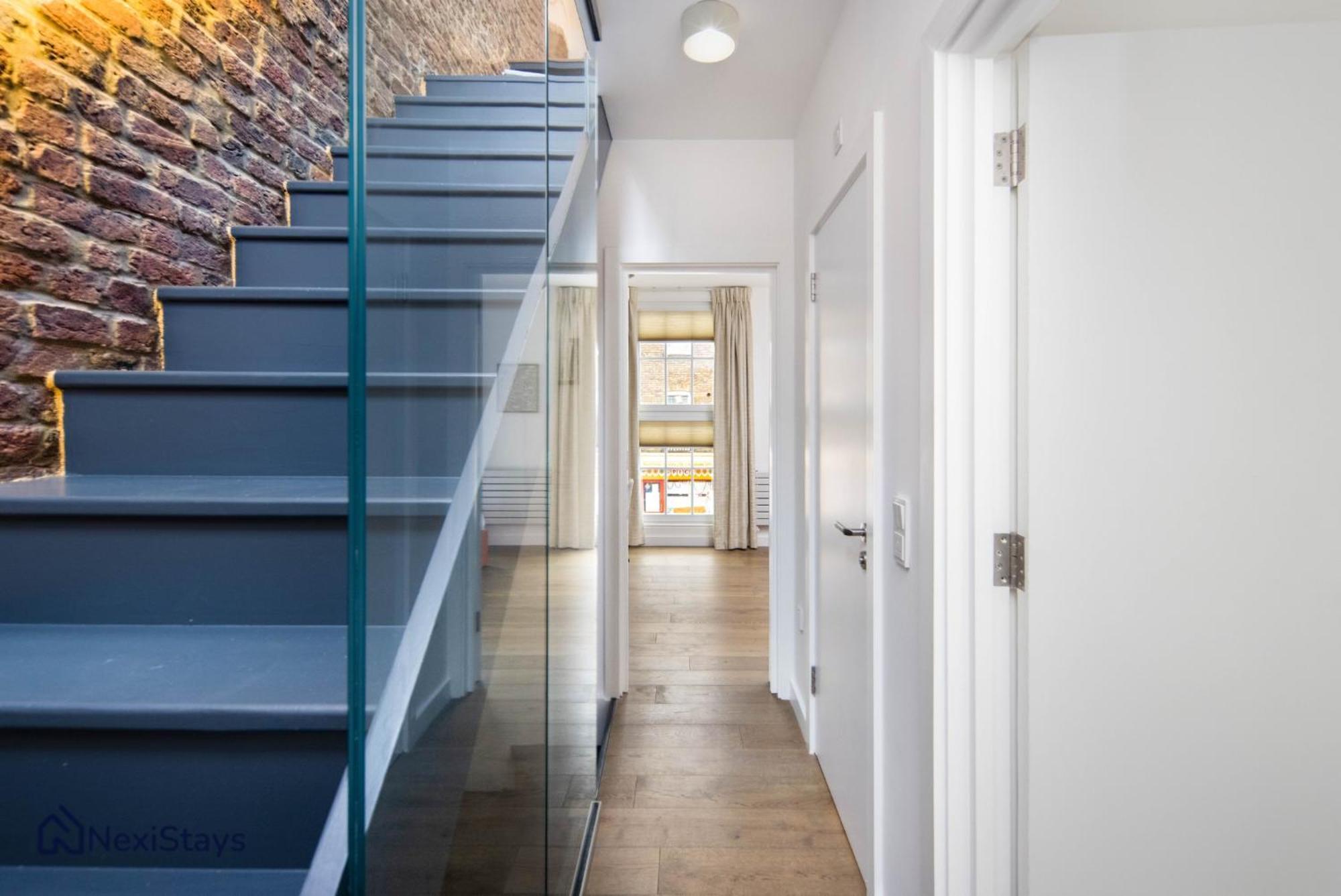 1 Min Walk To Euston Station, Modern Townhouse Διαμέρισμα Λονδίνο Εξωτερικό φωτογραφία