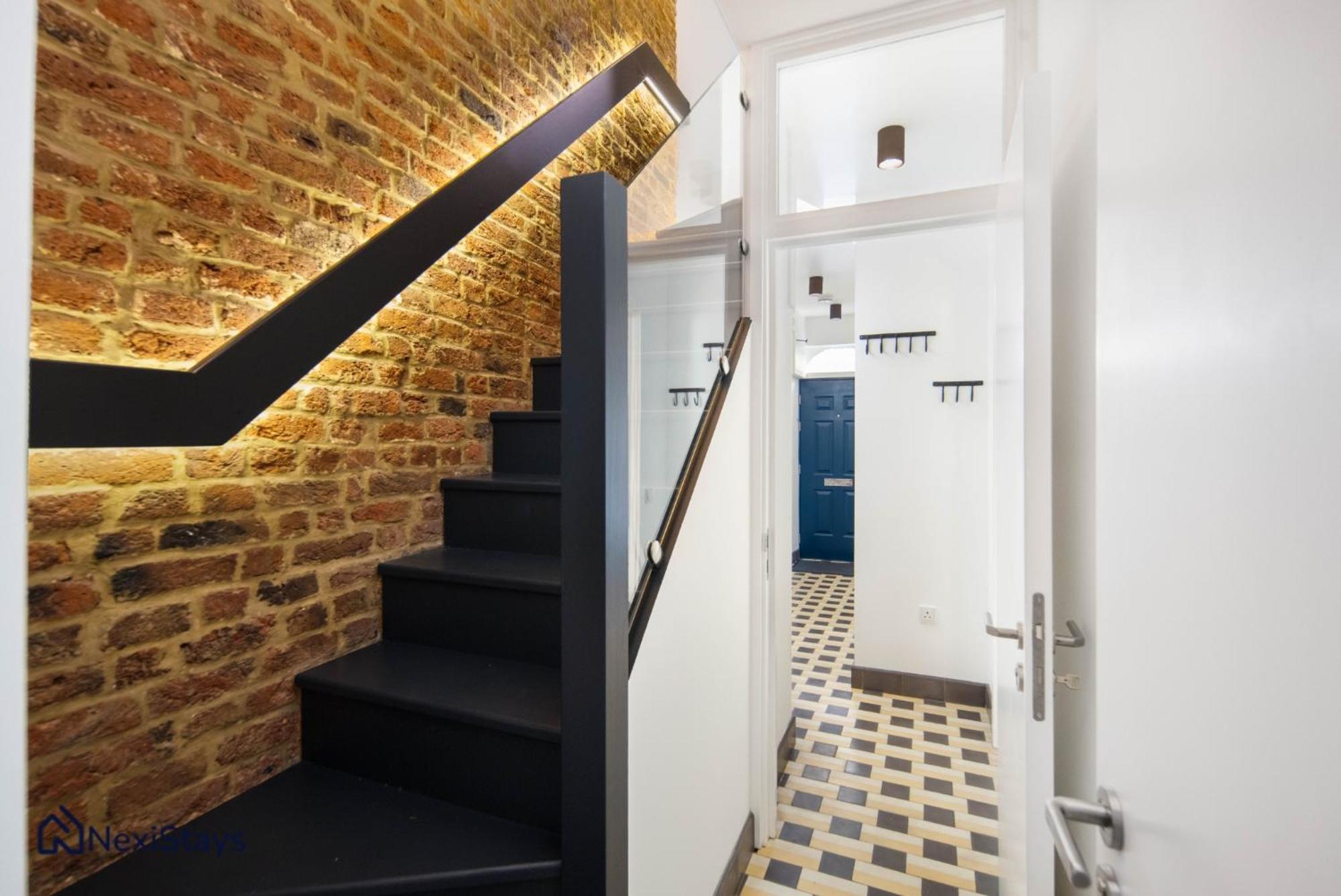 1 Min Walk To Euston Station, Modern Townhouse Διαμέρισμα Λονδίνο Εξωτερικό φωτογραφία